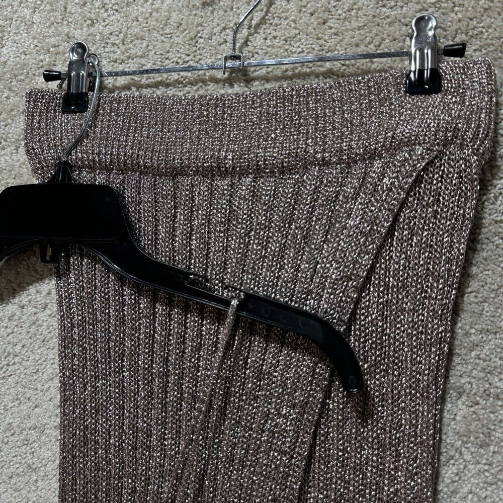 ASOS Ribbed Two-Piece Set in Light Gray - Picture 3 of 14